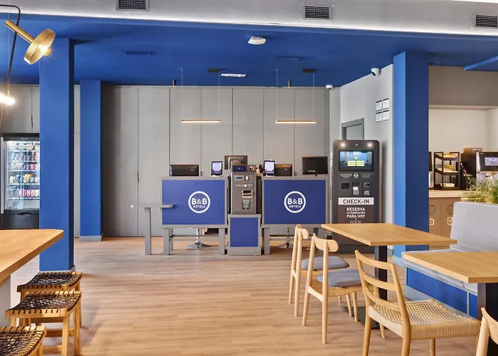 B&B Hotel Girona 2